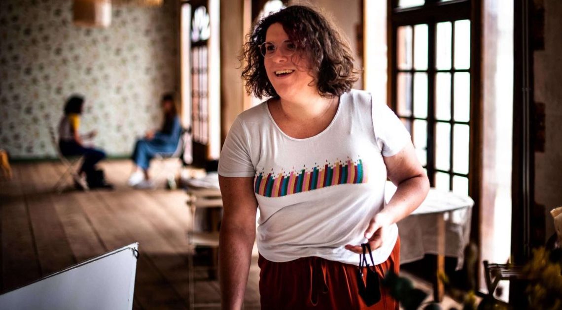 Rachel Garrat-Valcarcel avant