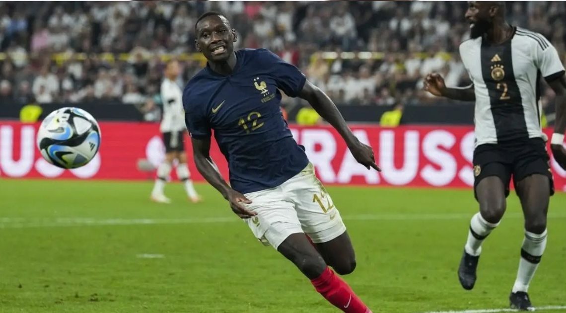 Randal Kolo Muani Religion 